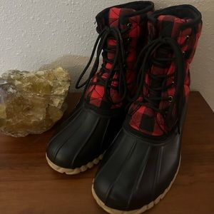 Olivia Miller duck boots